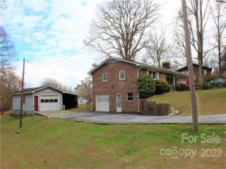 Foreclosed Home - 520 HALSBURY AVE, 28791