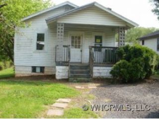 Foreclosed Home - 65 OAK HILL DR, 28806