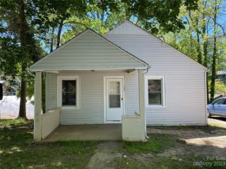 Foreclosed Home - 162 BURTON ST, 28806