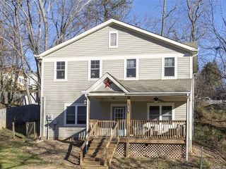 Foreclosed Home - 162 WELLINGTON ST, 28806