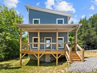 Foreclosed Home - 26 HOPEDALE CIR, 28806