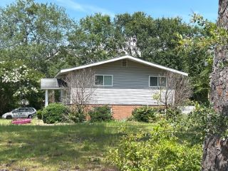 Foreclosed Home - 370 CIRCLE DR, 29006