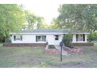 Foreclosed Home - 711 Pearl St, 29010