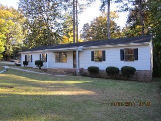 Foreclosed Home - 536 N PINES RD, 29016