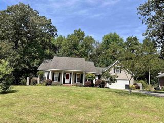 Foreclosed Home - 246 SORREL TREE LN, 29045
