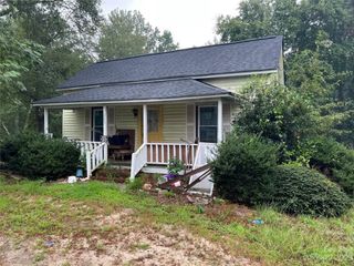 Foreclosed Home - 243 CAUTHEN ST, 29058
