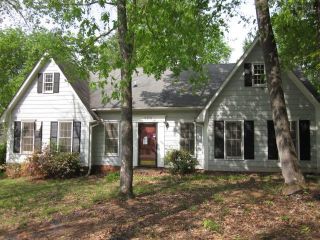 Foreclosed Home - 130 CHADFORD RD, 29063