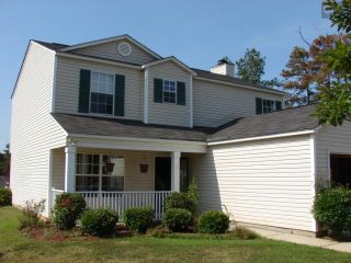 Foreclosed Home - 3 AUTUMN WOODS CT, 29063