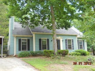 Foreclosed Home - 105 CROSSTHORN RD, 29063