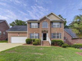 Foreclosed Home - 181 CAEDMONS CREEK DR, 29063
