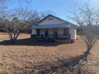Foreclosed Home - 5578 LOCKHART RD, 29067