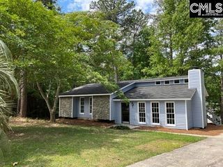 Foreclosed Home - 235 ROLLINGWOOD DR, 29072