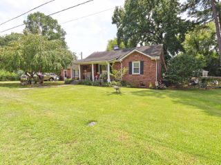 Foreclosed Home - 110 LAUREL DR, 29072