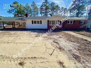 Foreclosed Home - 1623 HIGHWAY 1 S, 29078