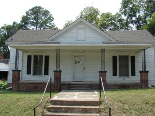 Foreclosed Home - 1505 CALDWELL ST, 29108
