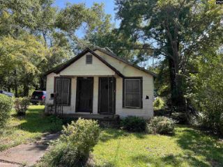 Foreclosed Home - 834 PEASLEY ST, 29115