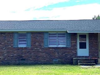 Foreclosed Home - 147 WAYCROSS ST, 29118