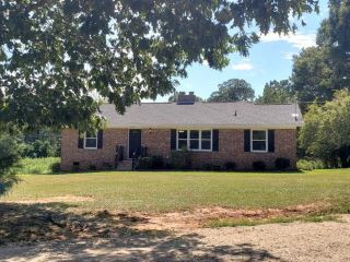 Foreclosed Home - 288 TOLBERT RD, 29138