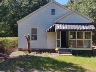 Foreclosed Home - 42 CAROLINA AVE, 29150