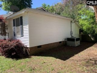 Foreclosed Home - 312 GRAHAM ST, 29169