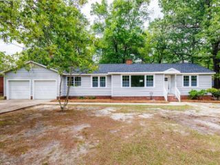 Foreclosed Home - 2108 HOLLAND ST, 29169