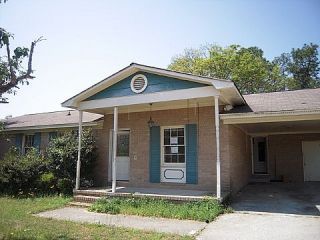 Foreclosed Home - 936 CHURCH ST, 29172