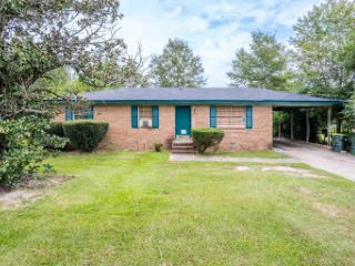 Foreclosed Home - 3723 CHARLESTON HWY, 29172