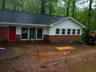 Foreclosed Home - 905 DELVERTON RD, 29203