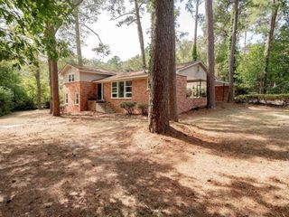 Foreclosed Home - 3422 FOXHALL RD, 29204