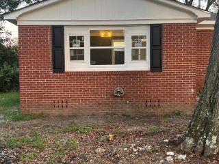 Foreclosed Home - 1321 LOTUS ST, 29205