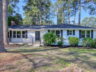 Foreclosed Home - 6031 WOODVINE RD, 29206