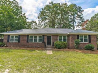 Foreclosed Home - 608 BYRON RD, 29209