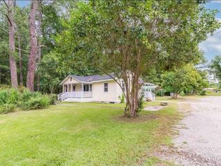 Foreclosed Home - 2220 ATLAS RD, 29209