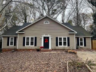 Foreclosed Home - 204 DANBY CT, 29212