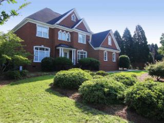 Foreclosed Home - 416 SHALLOW BROOK DR, 29223
