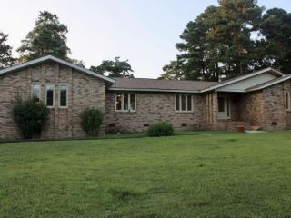 Foreclosed Home - 116 E SPRINGS RD, 29223