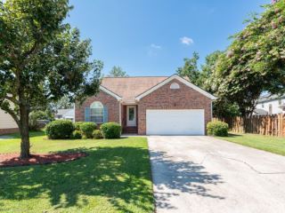 Foreclosed Home - 102 OAK MANOR DR, 29229