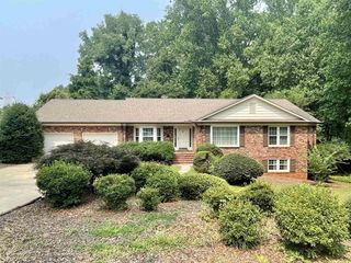 Foreclosed Home - 115 PHEASANT DR, 29302