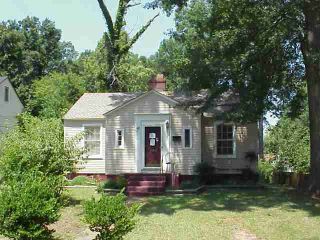 Foreclosed Home - 140 PRINCETON ST, 29306