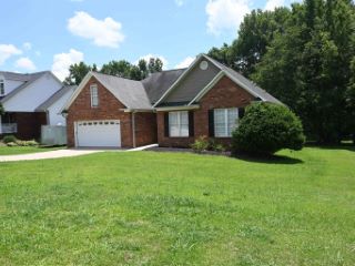 Foreclosed Home - 201 SUGAR HILL CT, 29316