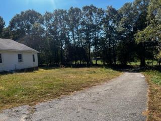 Foreclosed Home - 270 4TH ST, 29316