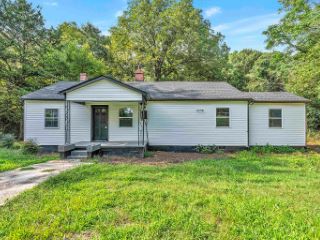 Foreclosed Home - 305 DUNCAN AVE, 29321