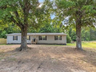 Foreclosed Home - 60 TILLERSON DR, 29322