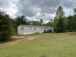 Foreclosed Home - 660 FERREE RD, 29322