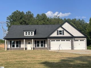 Foreclosed Home - 18630 ASHEVILLE HWY, 29322