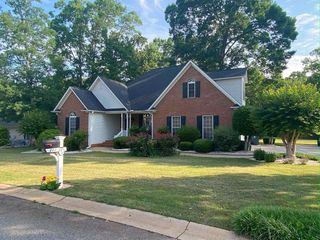 Foreclosed Home - 213 HOLLY DR, 29334