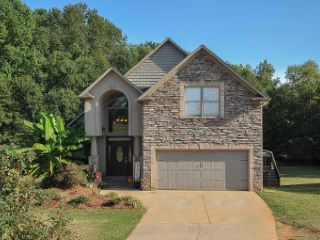 Foreclosed Home - 847 REDSTONE DR, 29349