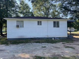 Foreclosed Home - 512 CONWAY AVE, 29360