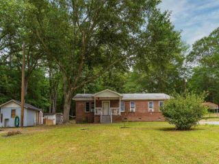 Foreclosed Home - 361 SPRING ST, 29372