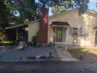 Foreclosed Home - 102 HAROLD JAMES PL, 29379